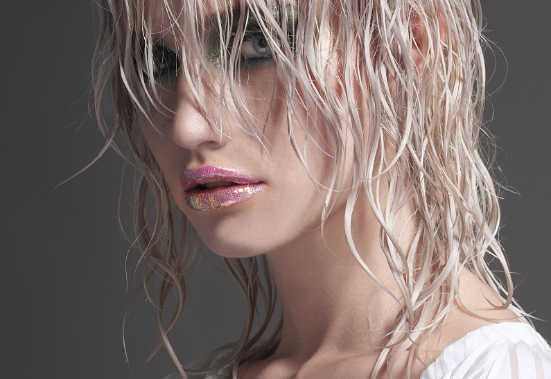 L’Oréal Professionnel представиили новую гамму Blondifier