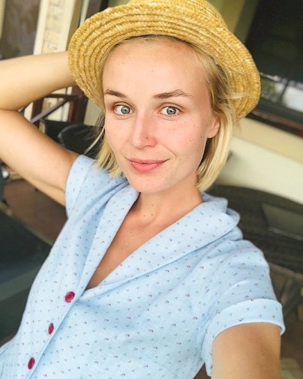 Знаменитости, которые идеально получаются на фото без макияжа