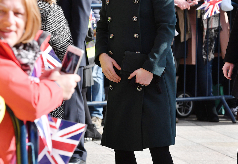 Откуда у них столько сил: принц Уильям и Кейт Миддлтон посетили Сандерленд