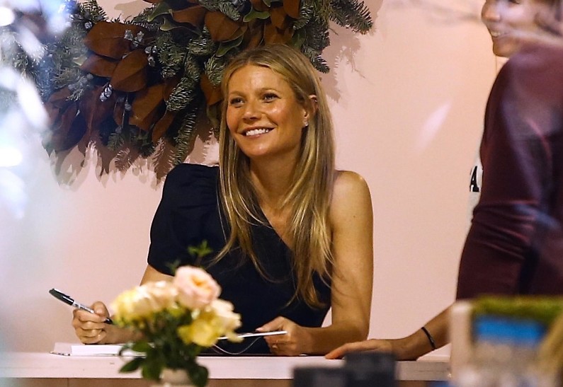 Бразильская вечеринка Гвинет Пэлтроу оказалась не свадебной