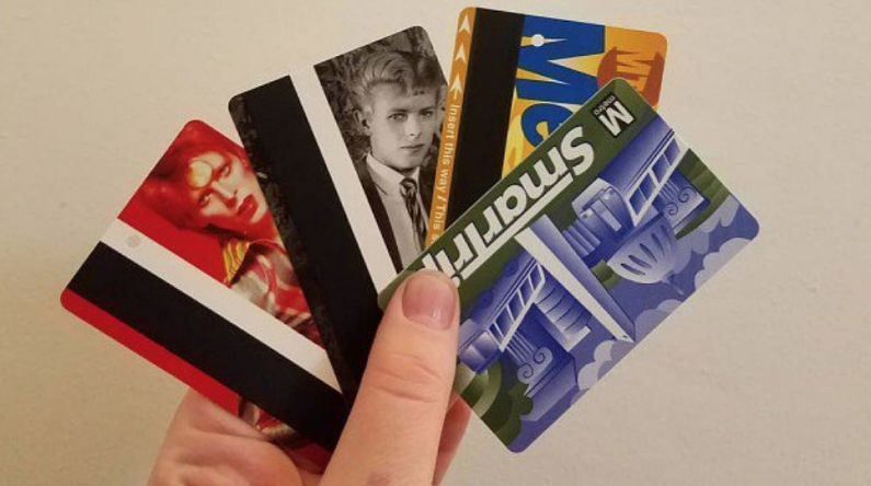 Дэвид Боуи появился на транспортных картах метро в Нью-Йорке