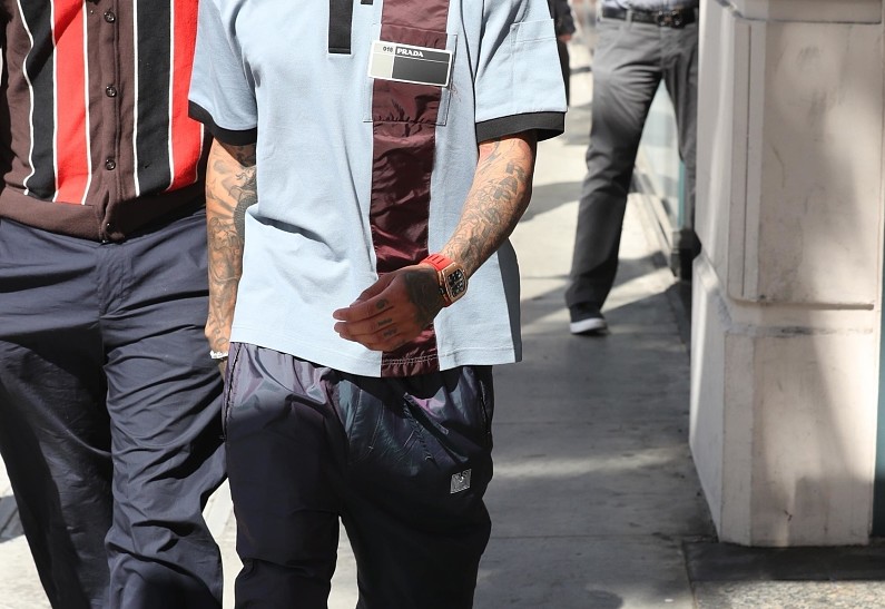 Рэпер Тайга задолжал государству почти миллион долларов