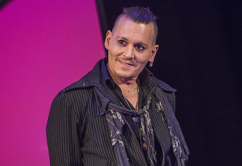 Джонни Депп завершил судебные разбирательства со своими менеджерами