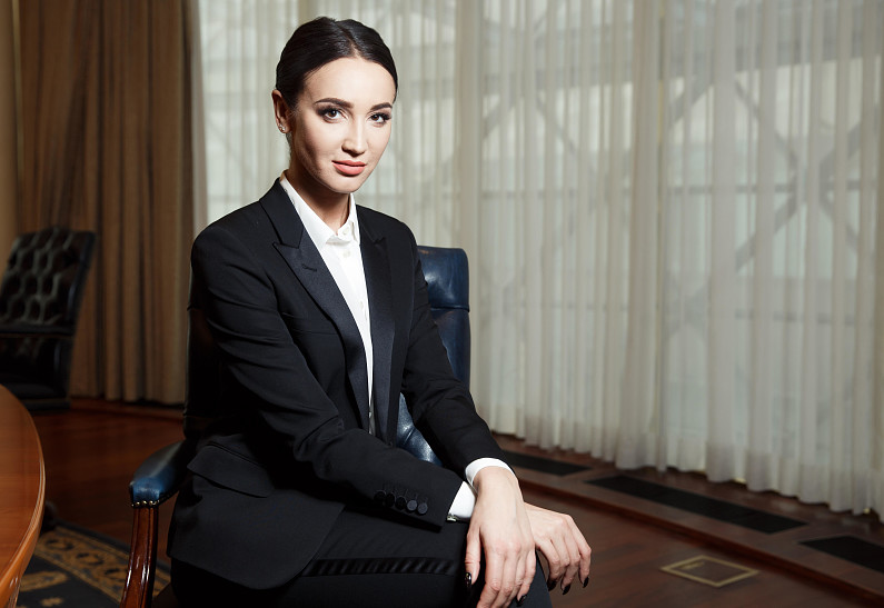 Ольга Бузова обошла Ксению Собчак в рейтинге главных звезд по версии Forbes