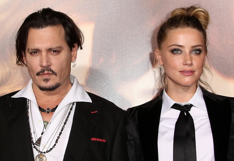 Джонни Депп обвинил Эмбер Херд в избиении, и это не шутка!