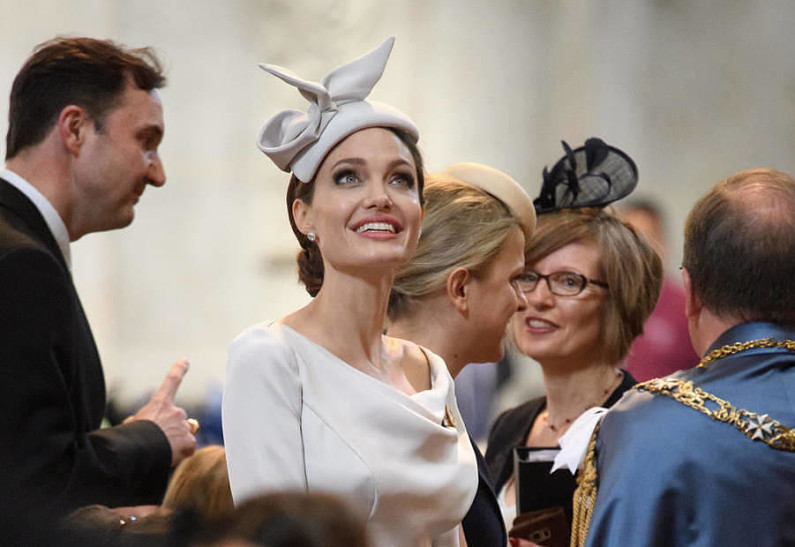Анджелина Джоли наняла нового адвоката для суда с Брэдом Питтом