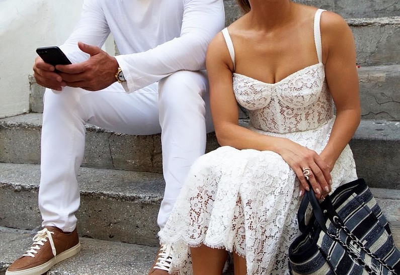 Алекс Родригес и Дженнифер Лопес в невероятно женственном платье в Италии