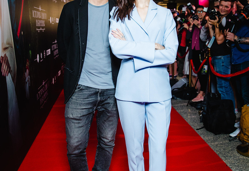 Юлия Снигирь и Евгений Цыганов вместе пришли на кинопремьеру