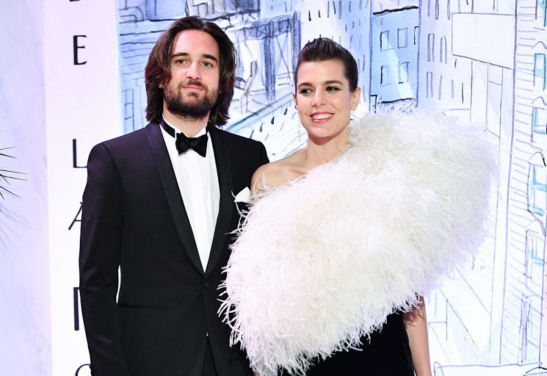 Шарлотта Казираги опровергла слухи о расставании с женихом