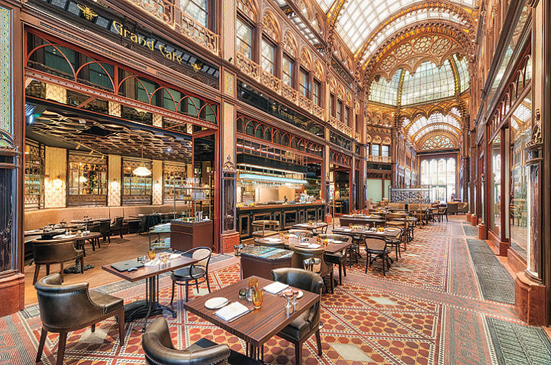 Как в кино: незабываемый уикенд в отеле Párisi Udvar Hotel Budapest