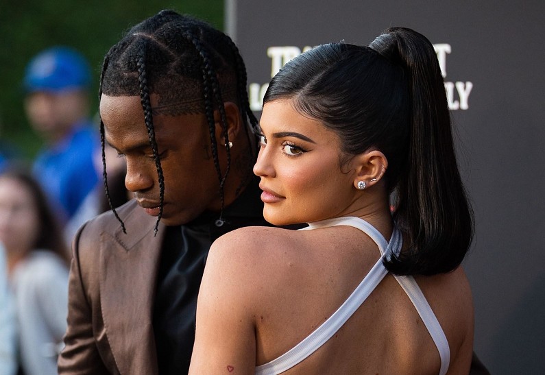 Кайли Дженнер и Трэвис Скотт расстались