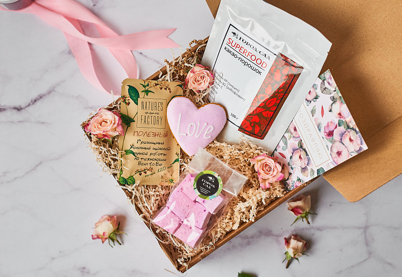 Лимитированные подарочные наборы для него и для нее от «Город-Сад»