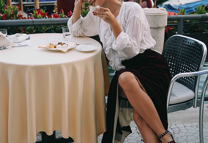 Жанна Бадоева: «Будь моя воля, в отпуске я бы вообще не выходила из отеля»