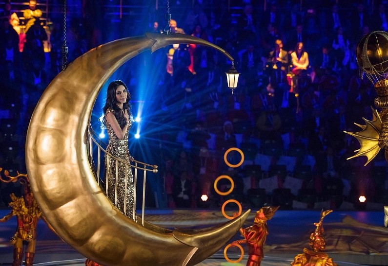 Зара, Нюша и Алексей Воробьев на открытии Зимней универсиады в Красноярске