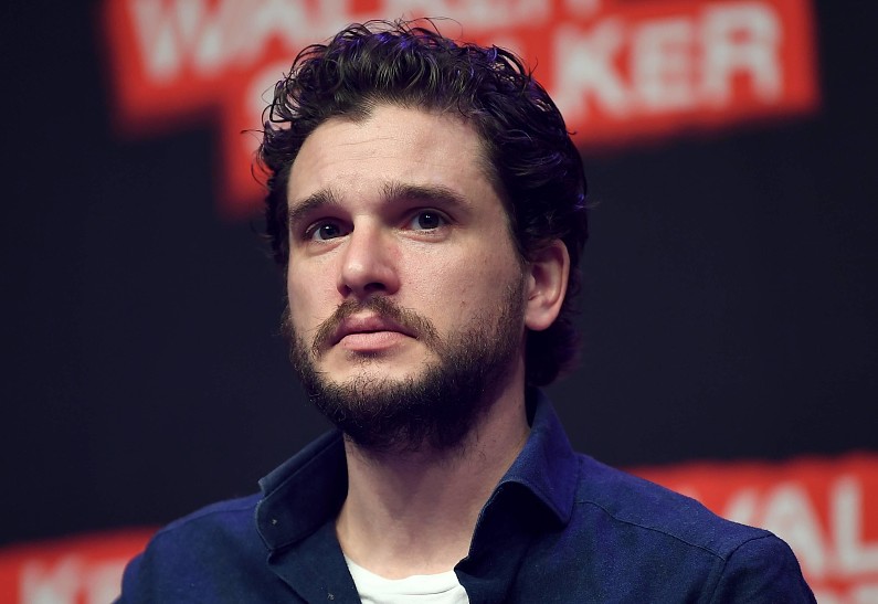 Кит Харингтон попал в реабилитационный центр