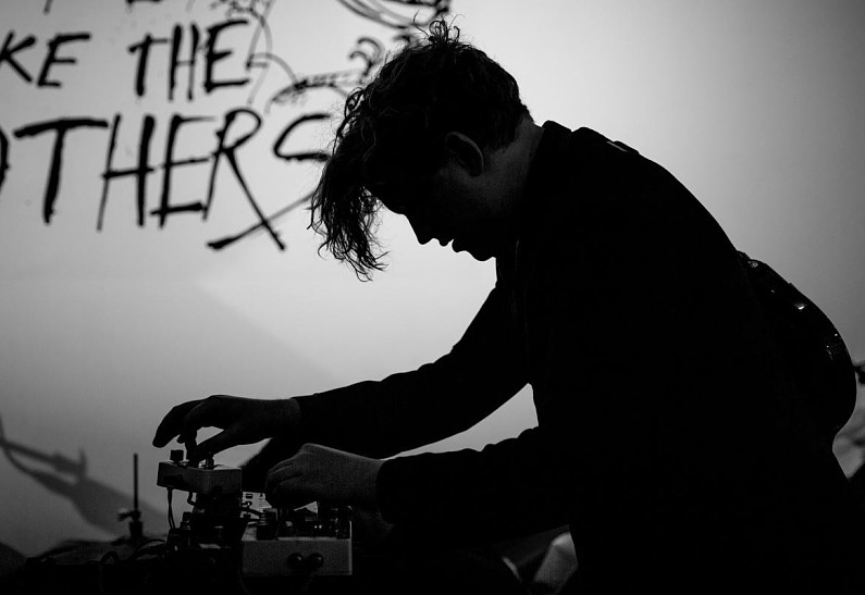 Мультиинструменталист Dave Harrington c презентацией нового альбома в Москве