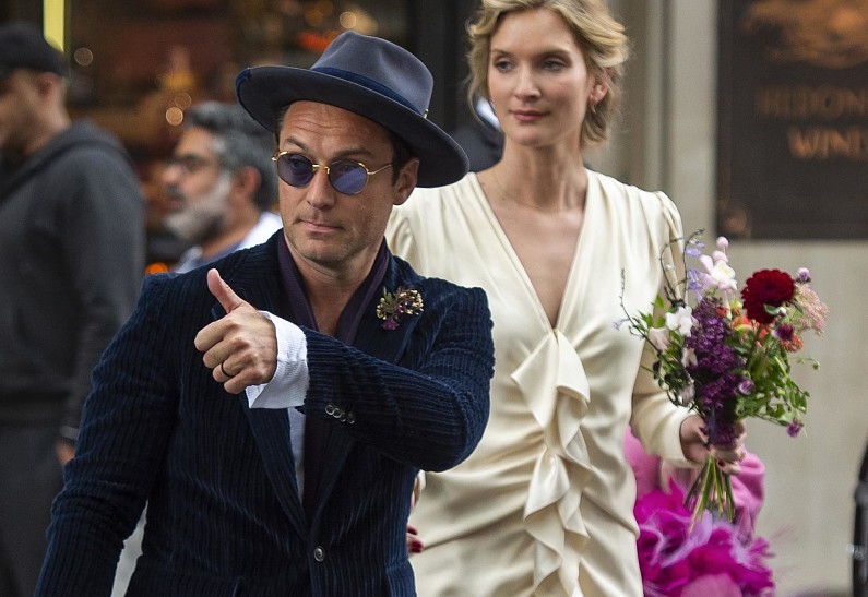 Джуд Лоу справляет медовый месяц в Италии после тайной свадебной церемонии