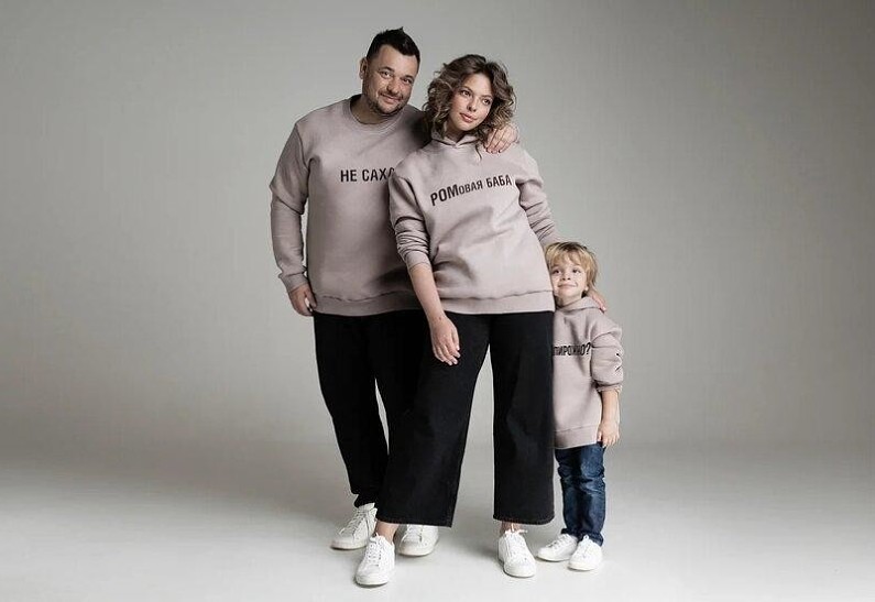 Сеть кондитерских «Любовь и Сладости» запустила собственную линию одежды