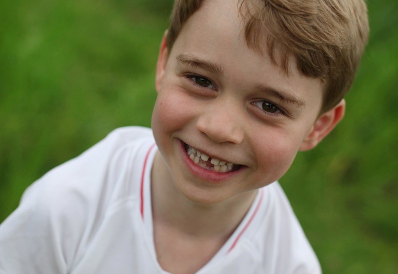 Принцу Джорджу устроили футбольную вечеринку в Кенсингтонском дворце