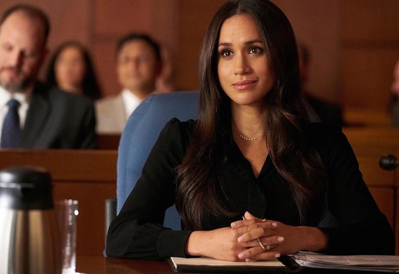 Меган Маркл училась в одной школе со Скарлетт Йоханссон