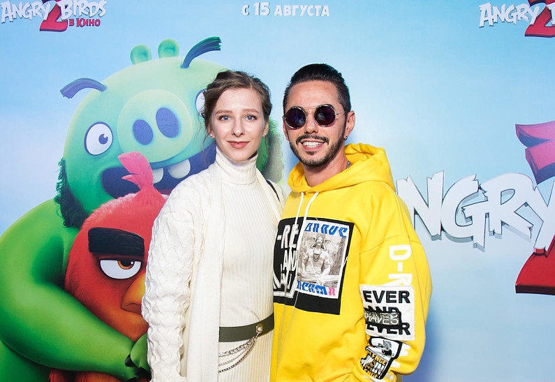 Елизавета Арзамасова, Тимур Родригез на премьере мультфильма «Angry Birds 2 в кино»