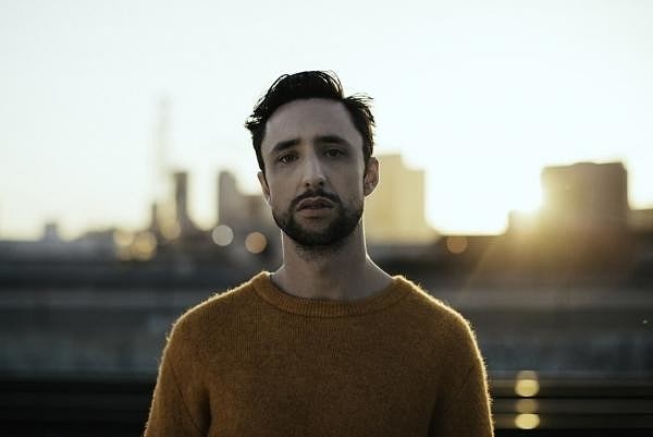 В Москву с концертом приезжает Том Карелл (How To Dress Well)