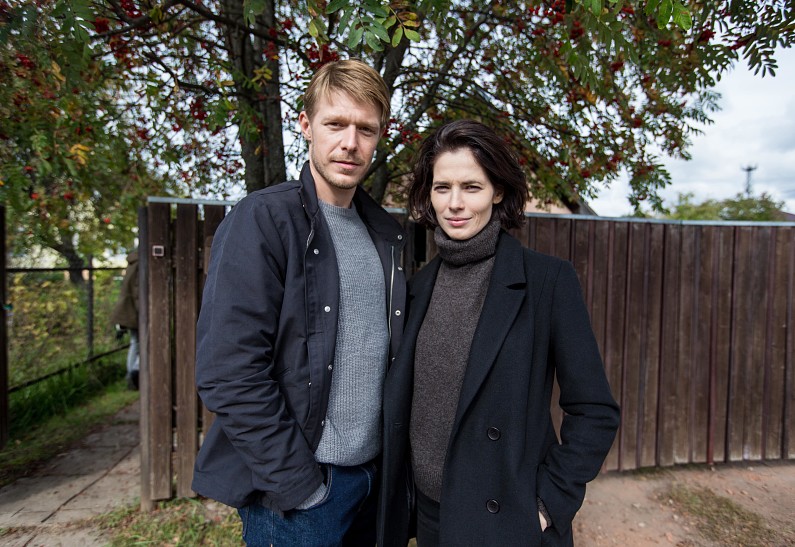 Константин Богомолов снимет Никиту Ефремова и Юлию Снигирь в киносериале «Хороший человек»