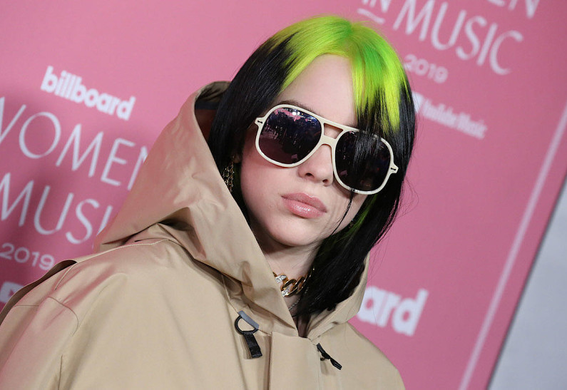 Билли Айлиш исполнит заглавную песню в новом фильме о Джеймсе Бонде