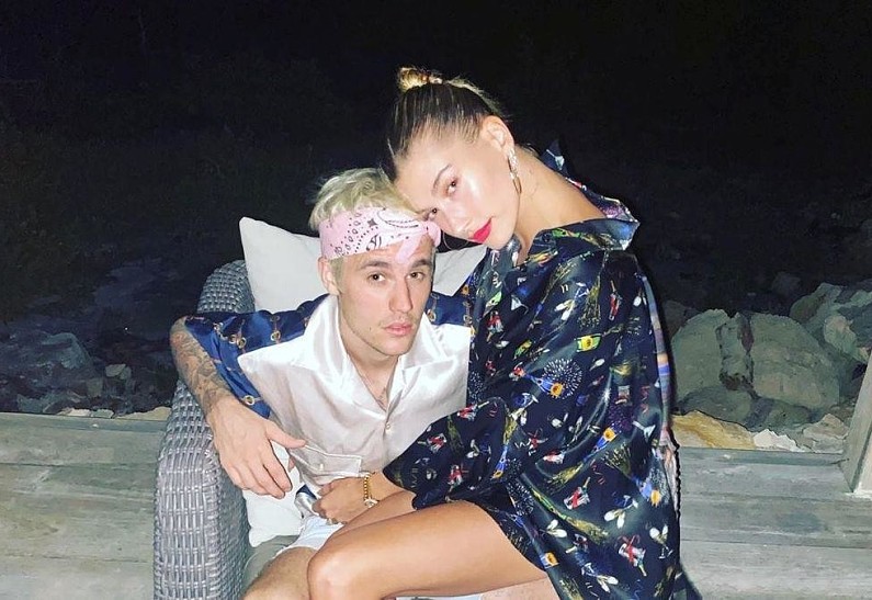 Джастин Бибер опубликовал безумно милый флешбэк с женой Хейли