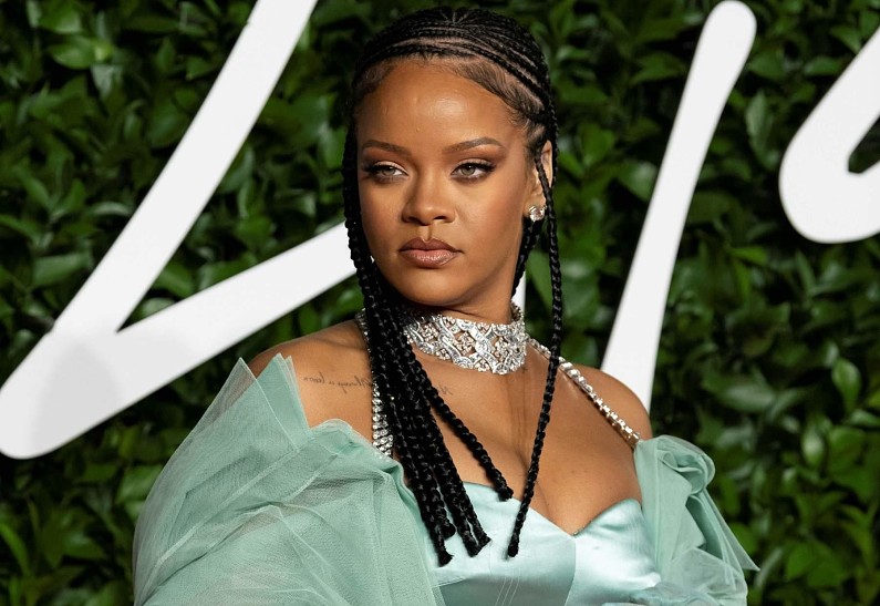 СМИ: Рианна рассталась с миллионером Хассаном Джамилем