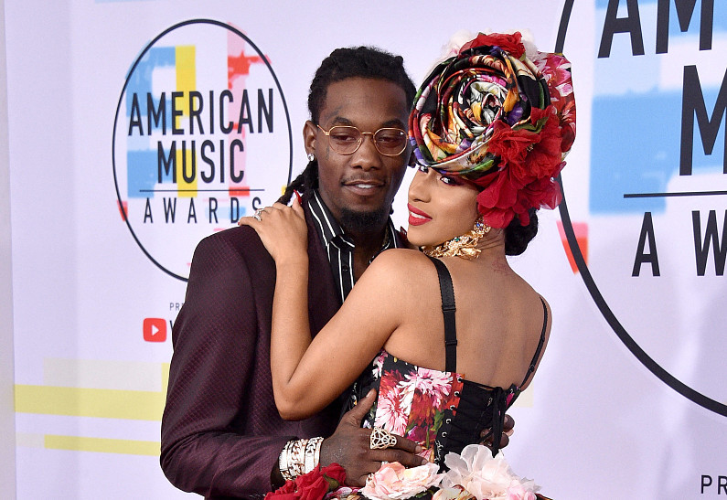 Экс-избранник Карди Би сделал ей роскошный подарок после расставания. Видео!