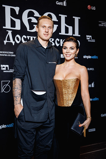 Анна Седокова и Янис Тимма