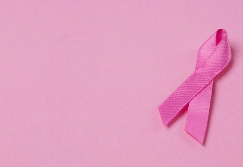 Какой вклад вносит бьюти-индустрия в борьбу с раком груди?