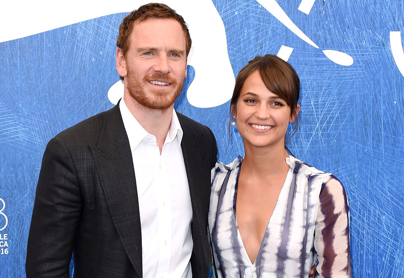 Алисия Викандер рассказала о трогательном сюрпризе Майкла Фассбендера в ее день рождения