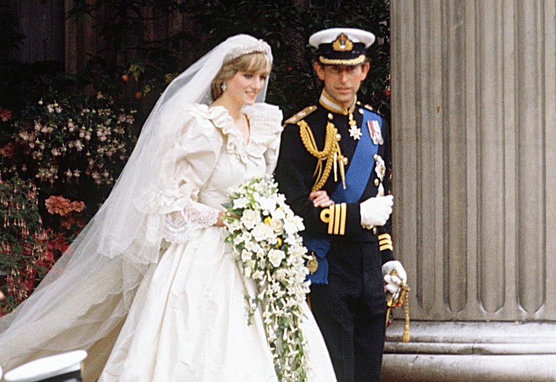 Принц Чарльз шокировал принцессу Диану неожиданным признанием накануне свадьбы