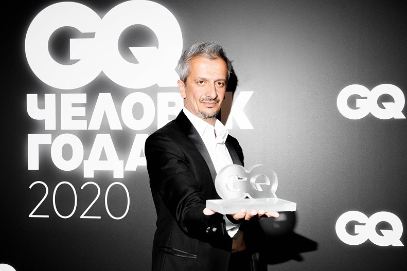 Константин Богомолов