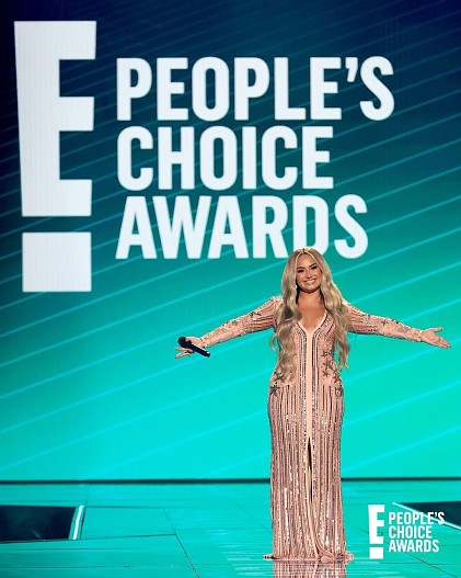 Деми Ловато