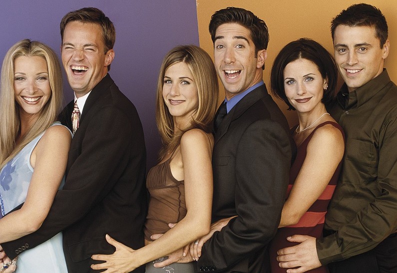 Revolution Beauty расширил линейку косметики по мотивам сериала «Друзья»