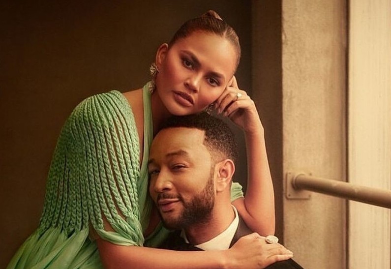 Крисси Тейген откровенно рассказала о своем состоянии после выкидыша