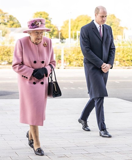 Королева Елизавета и принц Уильям
