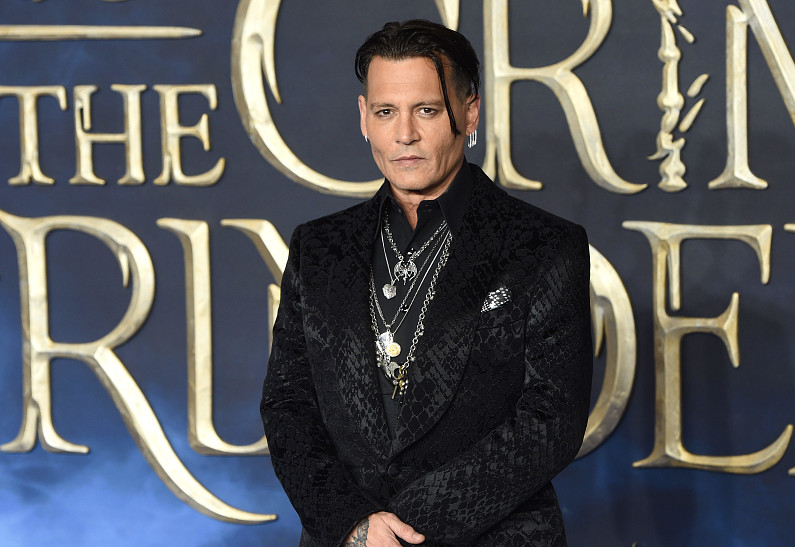 Официально: Джонни Депп лишился роли в «Фантастических тварях»