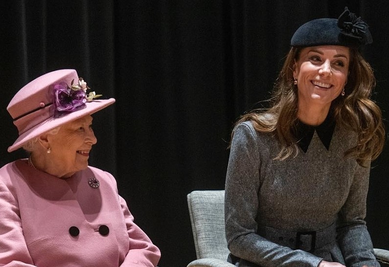 Кейт Миддлтон воспользовалась семейным рецептом, чтобы впечатлить Елизавету II. Рассказываем!