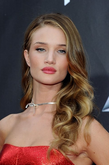 Роузи Хантингтон-Уйатли