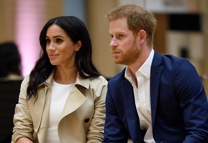 Меган Маркл и принц Гарри намерены составить конкуренцию Елизавете II. Рассказываем, в чем!