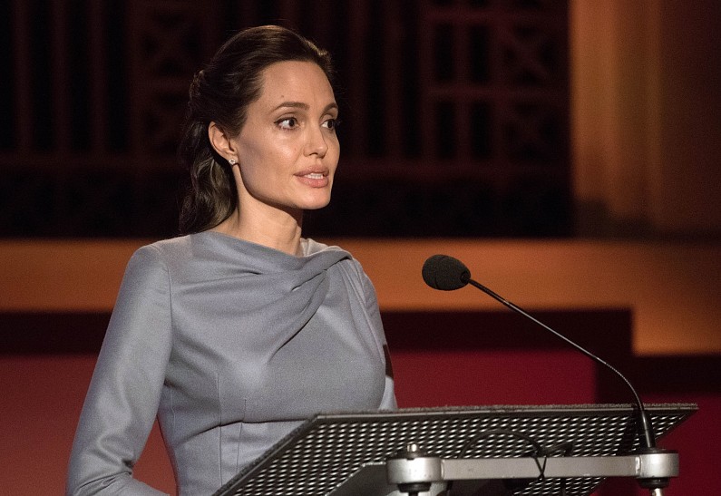 Анджелина Джоли эмоционально высказалась о домашнем насилии