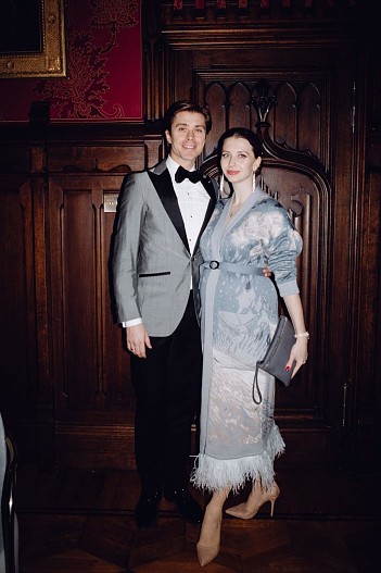 Артём Овчаренко и Анна Тихомирова