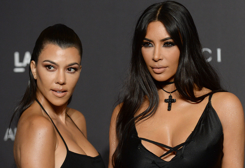 Ким Кардашьян подралась со старшей сестрой