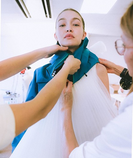 Джиджи Хадид