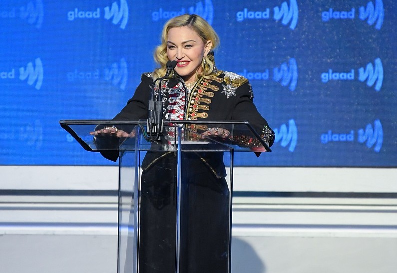 Мадонна сделала принцу Гарри и Меган Маркл необычное предложение