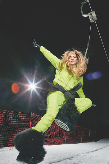 На Наталье: костюм Puma, бибуты Jog dog, куртка Uniqlo